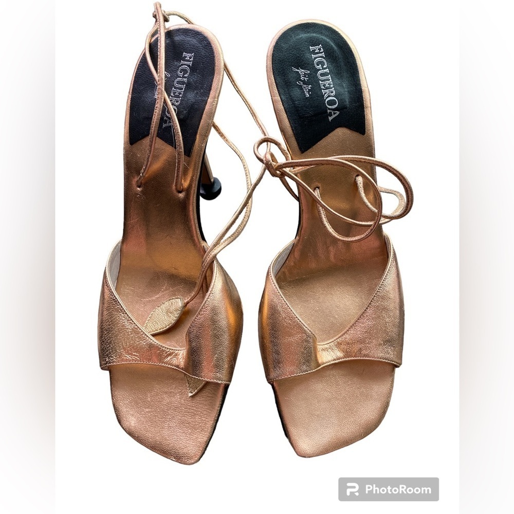 Figueroa scrappy heals tie ably wraps. Leather size 38 1/2. 7.5 US